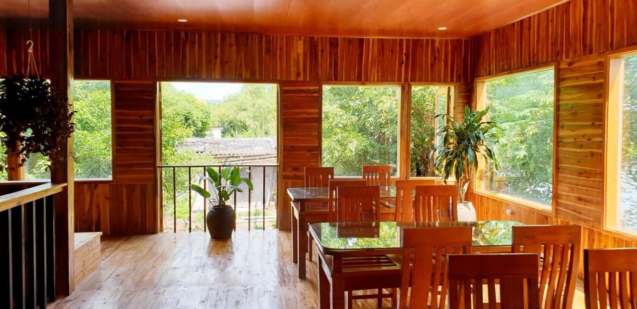 Tuyet'S Homestay نينه بينه المظهر الخارجي الصورة